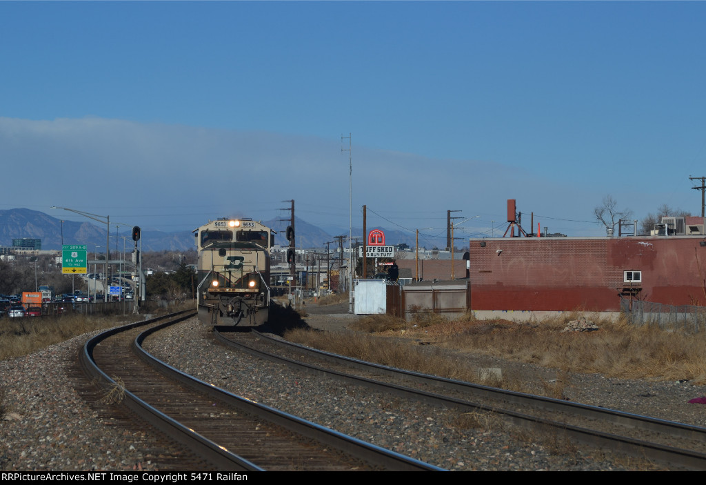 Vandalized! - BNSF 9653